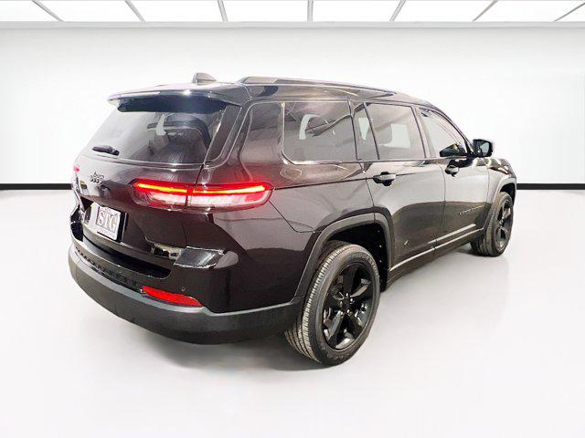 2022 Jeep Grand Cherokee L Altitude 4x2