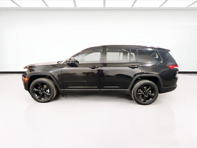 2022 Jeep Grand Cherokee L Altitude 4x2