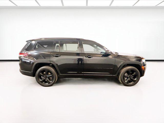 2022 Jeep Grand Cherokee L Altitude 4x2