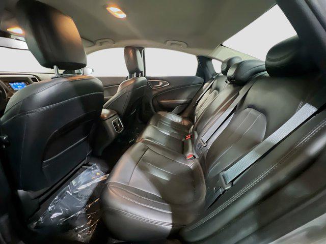 2015 Chrysler 200 C