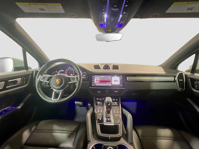 2022 Porsche Cayenne Base