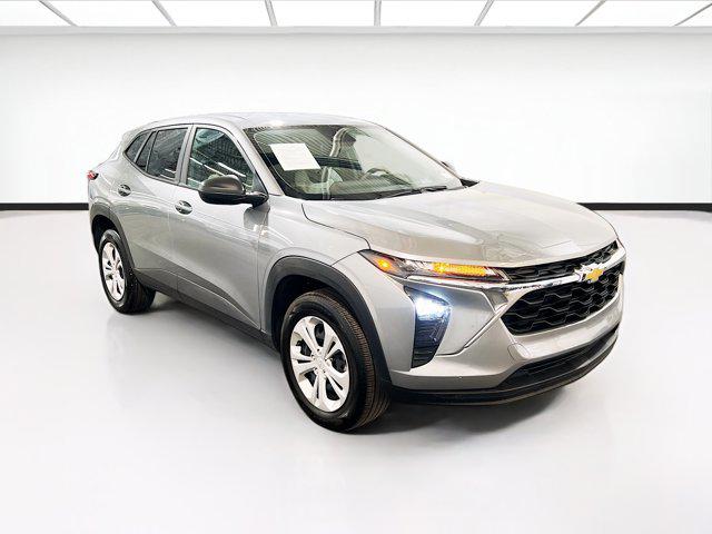 2025 Chevrolet Trax FWD LS