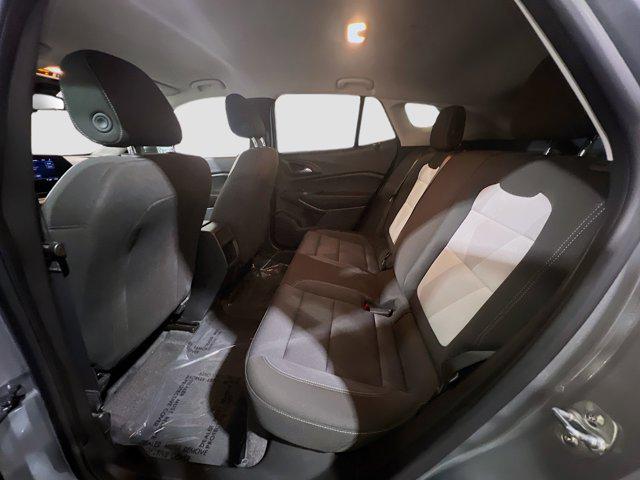 2025 Chevrolet Trax FWD LS