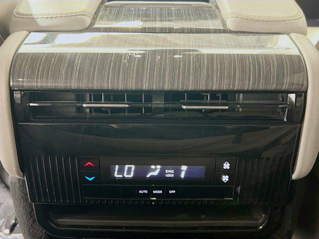 2022 Jeep Wagoneer Series II 4x2