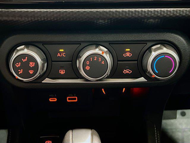 2023 Nissan Kicks SV Xtronic CVT