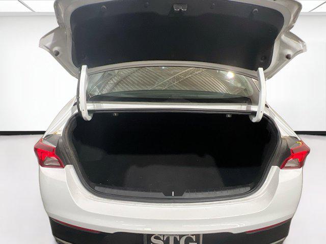 2023 Kia K5 LXS