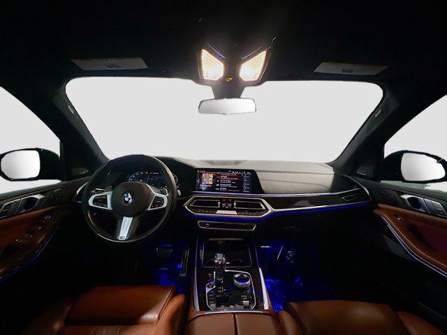 2020 BMW X7 M50i