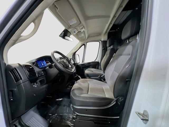 2025 Ram ProMaster 2500 Cargo Van Tradesman Low Roof 136" WB w/Pass Seat