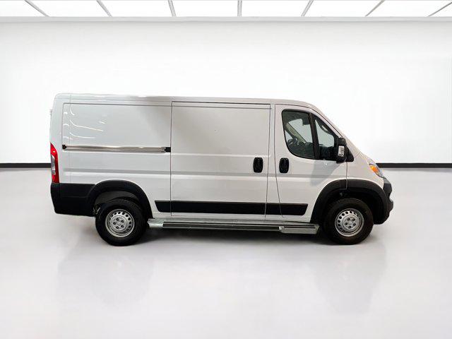 2025 Ram ProMaster 2500 Cargo Van Tradesman Low Roof 136" WB w/Pass Seat