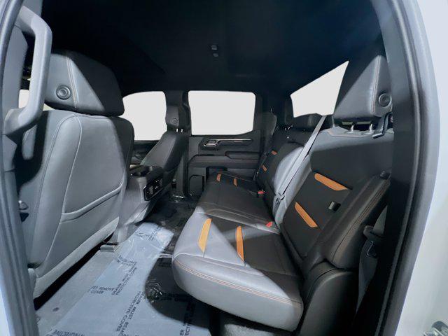 2022 GMC Sierra 1500 4WD Crew Cab Short Box AT4
