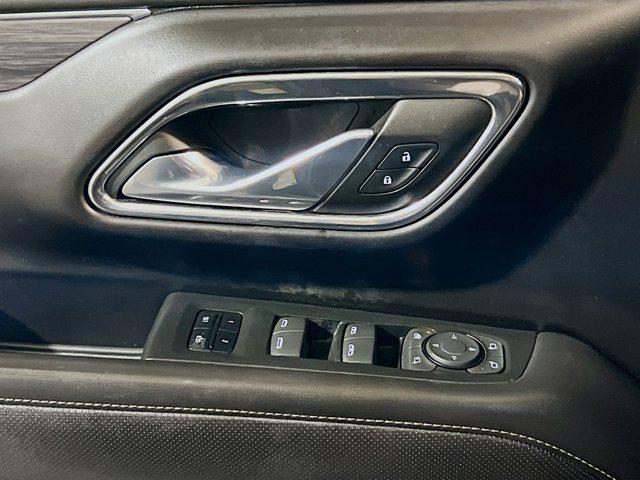 2023 GMC Yukon XL 4WD SLT