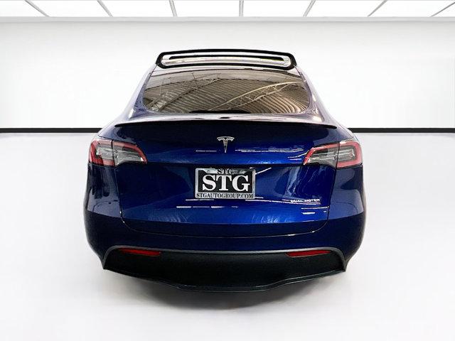2022 Tesla Model Y Long Range Dual Motor All-Wheel Drive