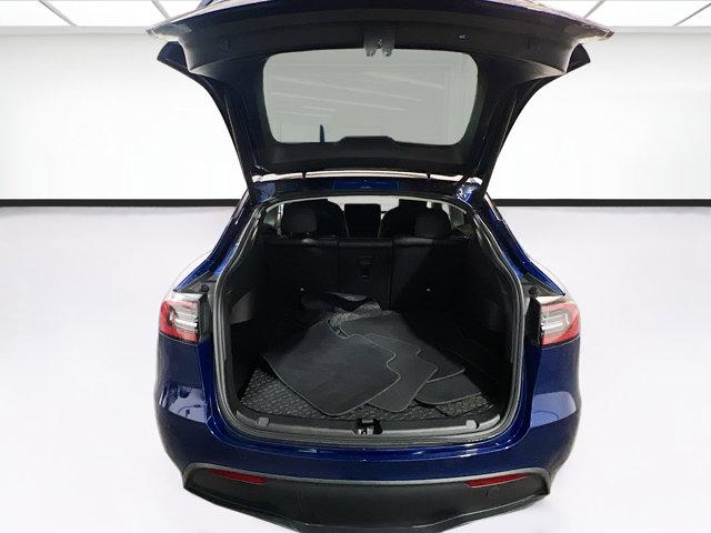 2022 Tesla Model Y Long Range Dual Motor All-Wheel Drive