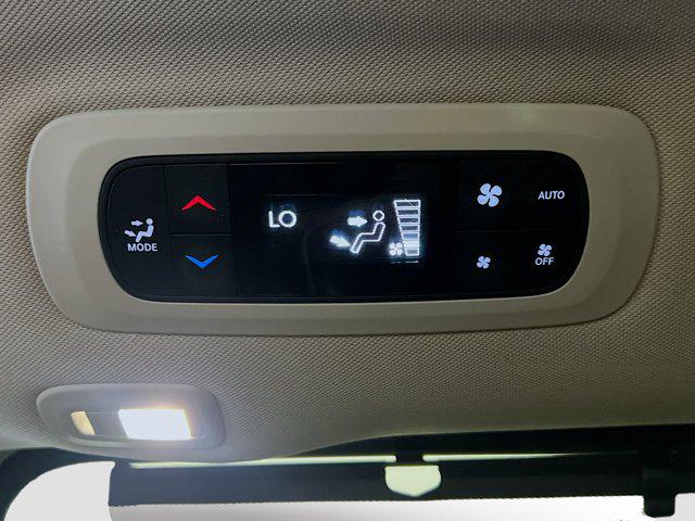 2021 Chrysler Pacifica Limited AWD