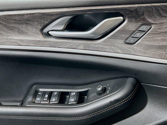 2022 Jeep Grand Cherokee Limited 4x4
