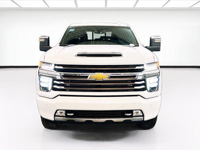2022 Chevrolet Silverado 2500HD 4WD Crew Cab Standard Bed High Country