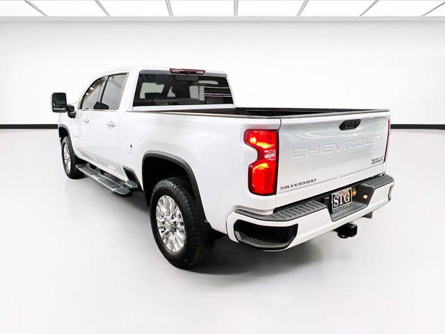 2022 Chevrolet Silverado 2500HD 4WD Crew Cab Standard Bed High Country