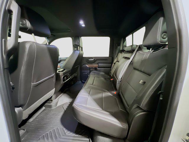 2022 Chevrolet Silverado 2500HD 4WD Crew Cab Standard Bed High Country