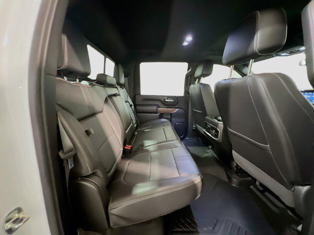2022 Chevrolet Silverado 2500HD 4WD Crew Cab Standard Bed High Country