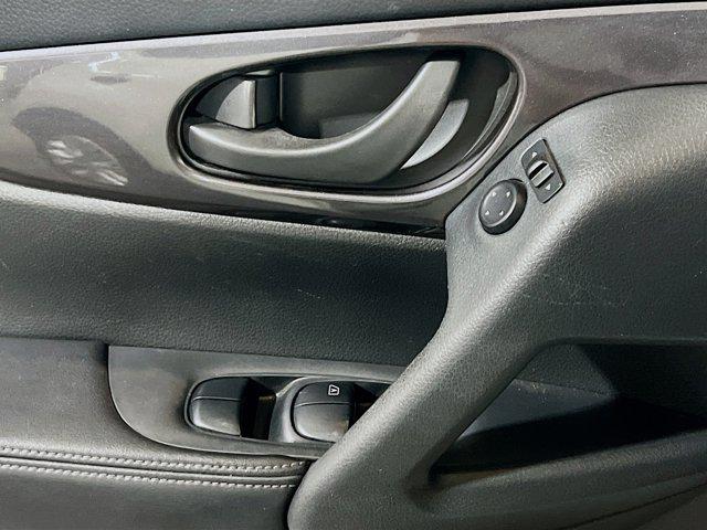 2020 Nissan Rogue S FWD