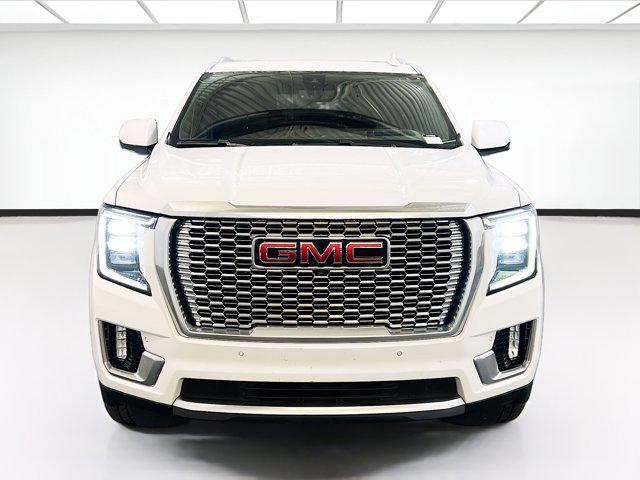 2022 GMC Yukon XL 4WD Denali