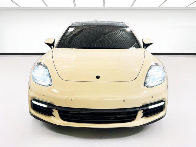 2018 Porsche Panamera 4