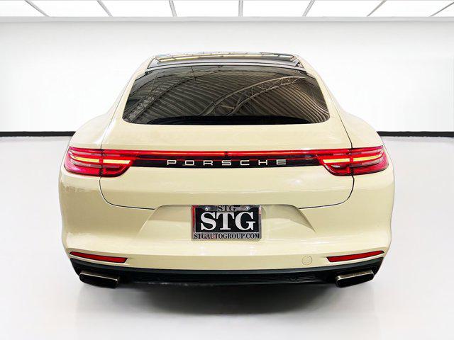 2018 Porsche Panamera 4