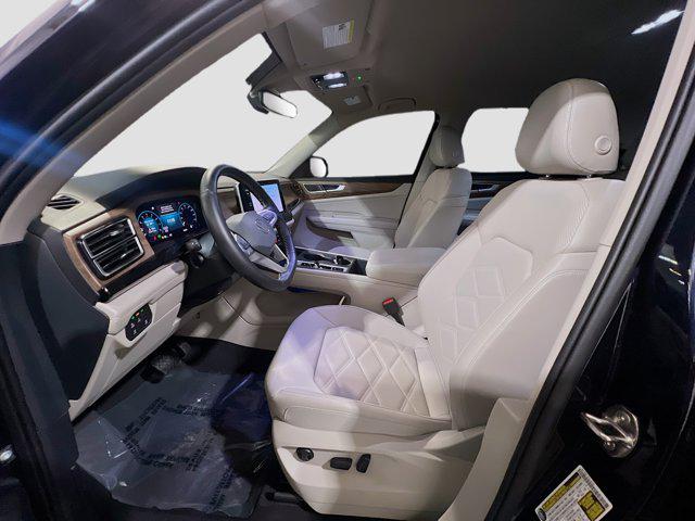 2025 Volkswagen Atlas 2.0T SE