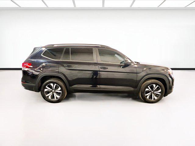 2025 Volkswagen Atlas 2.0T SE