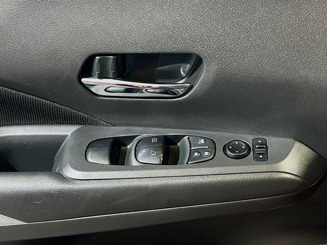 2023 Nissan Kicks SV Xtronic CVT