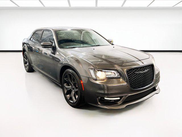 2021 Chrysler 300 Touring L