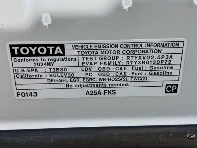 2024 Toyota Camry SE