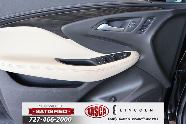 2020 Buick Envision FWD Essence