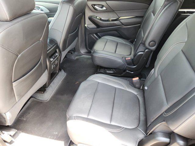2023 Chevrolet Traverse AWD LT Leather