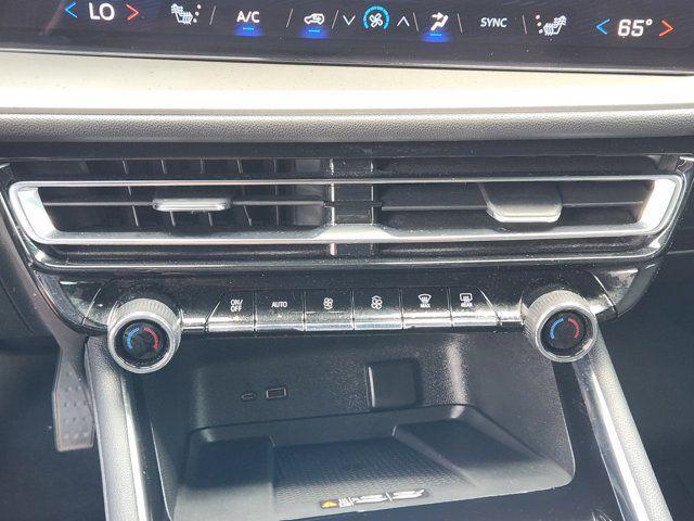 2025 Chevrolet Traverse AWD LT