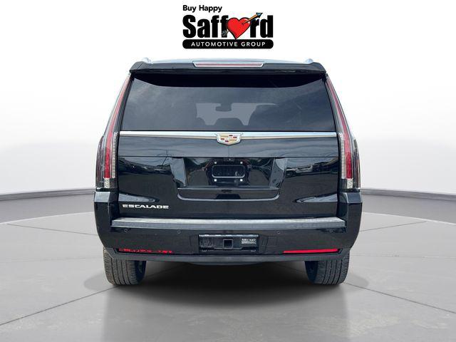 2017 Cadillac Escalade Luxury