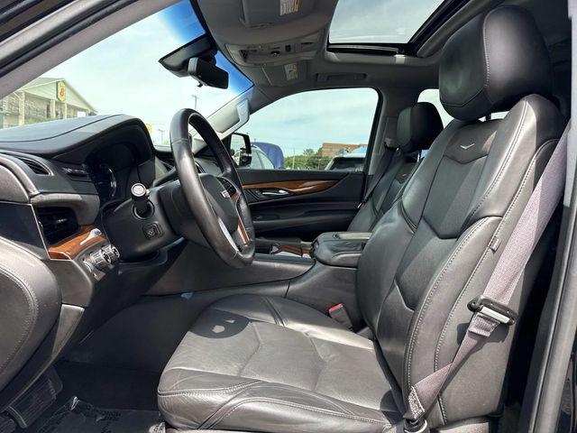 2017 Cadillac Escalade Luxury