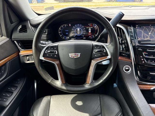 2017 Cadillac Escalade Luxury