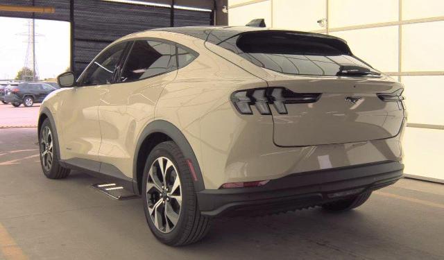 2025 Ford Mustang Mach-E Select