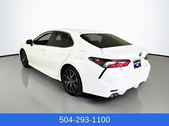 2023 Toyota Camry SE Nightshade Edition Hybrid