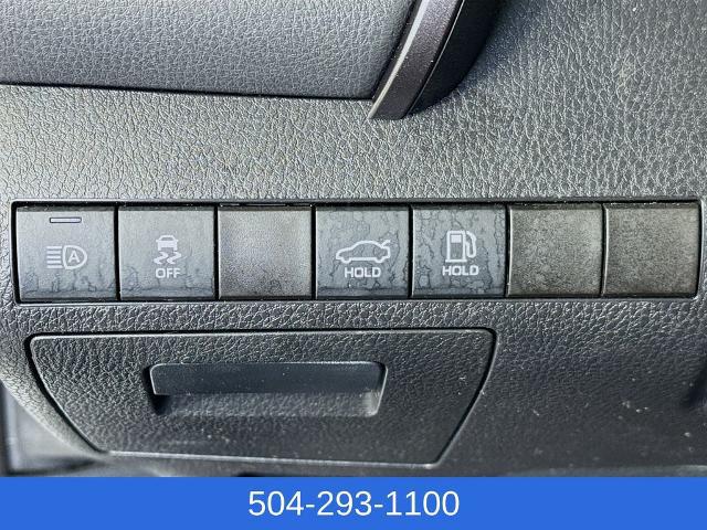 2023 Toyota Camry SE Nightshade Edition Hybrid