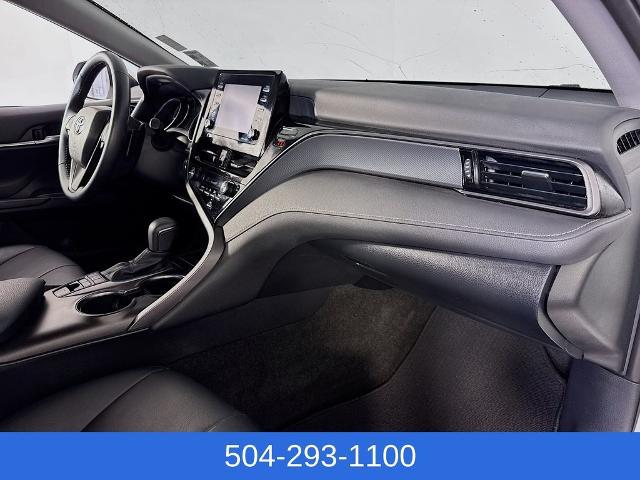 2023 Toyota Camry SE Nightshade Edition Hybrid