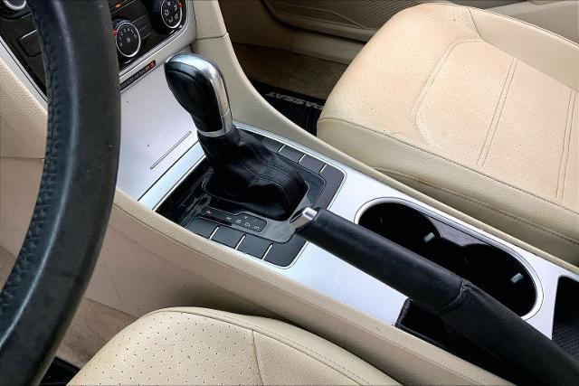 2013 Volkswagen Passat 2.5L SE