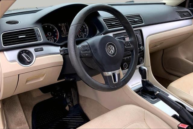 2013 Volkswagen Passat 2.5L SE