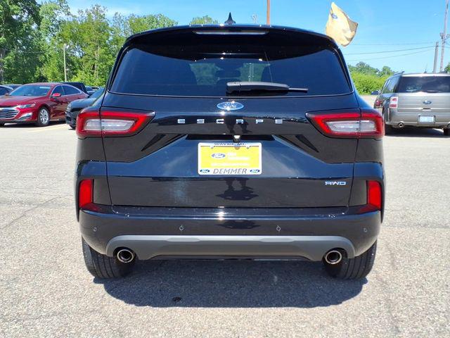 2023 Ford Escape ST-Line Elite