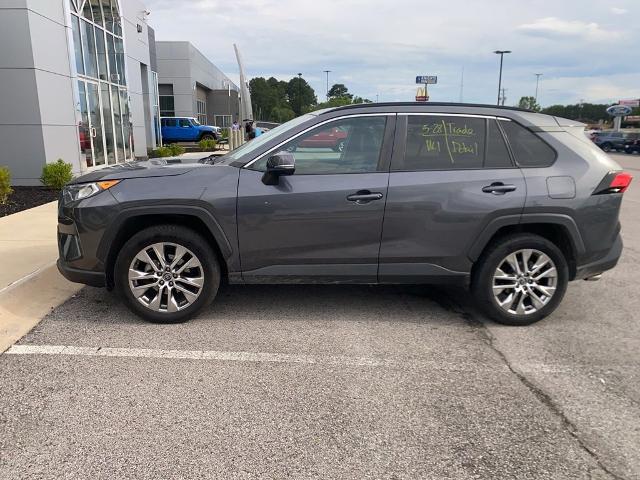 2020 Toyota RAV4 XLE Premium