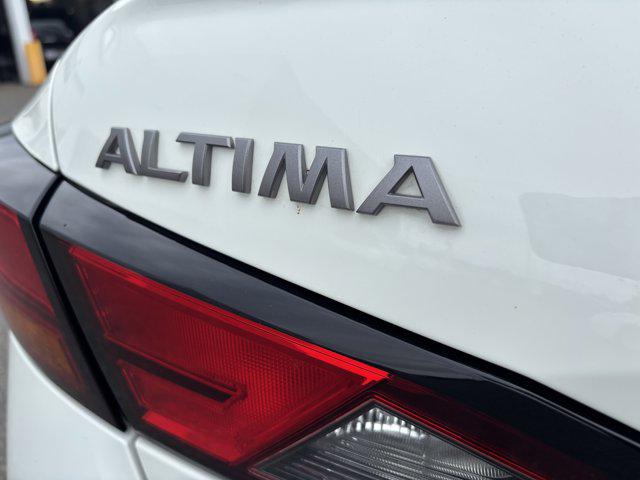 2025 Nissan Altima SV FWD