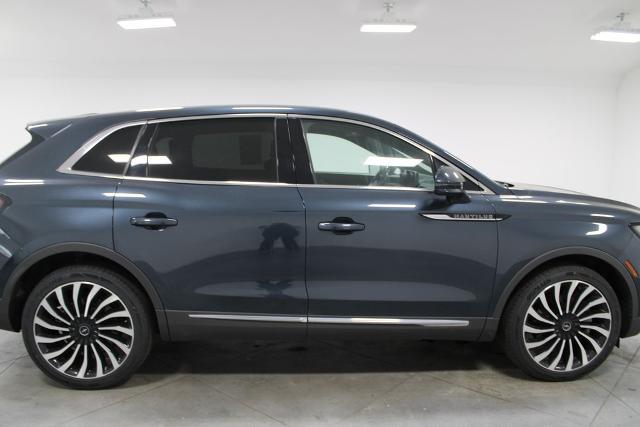 2023 Lincoln Nautilus Black Label