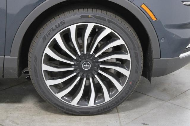 2023 Lincoln Nautilus Black Label
