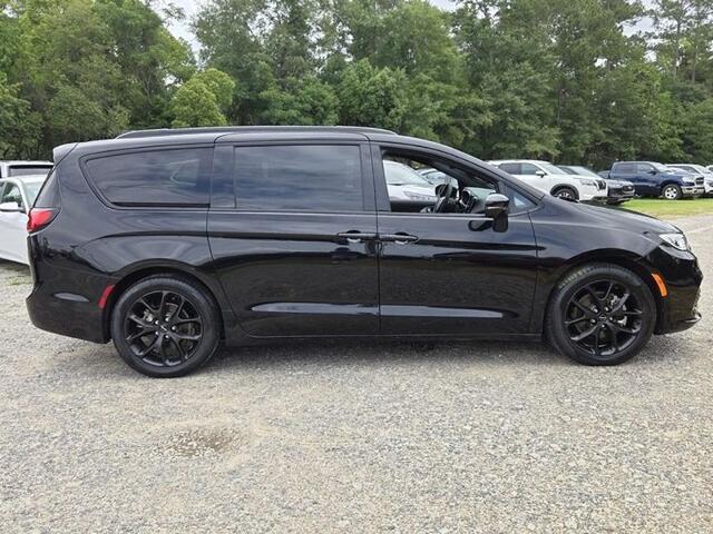 2024 Chrysler Pacifica Limited